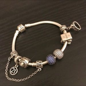 PANDORA bracelets & charms